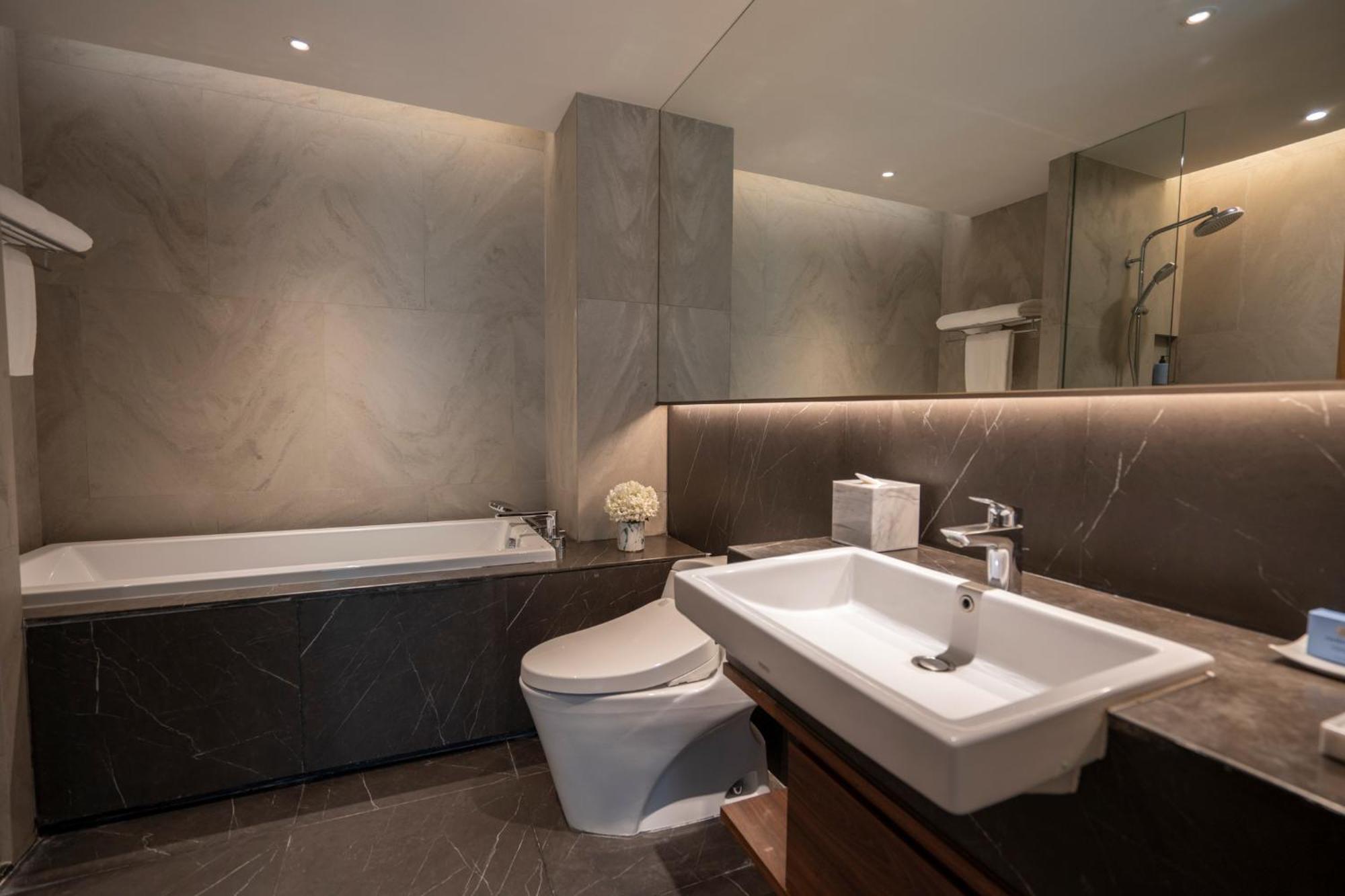 Walton Suites Sukhumvit 曼谷 客房 照片