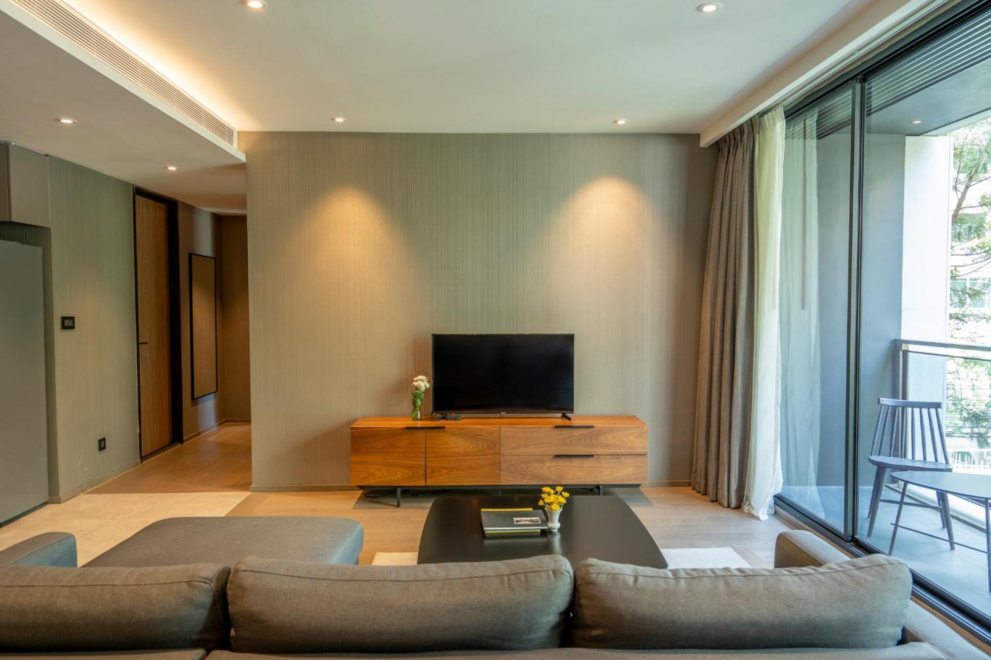 Walton Suites Sukhumvit 曼谷 外观 照片