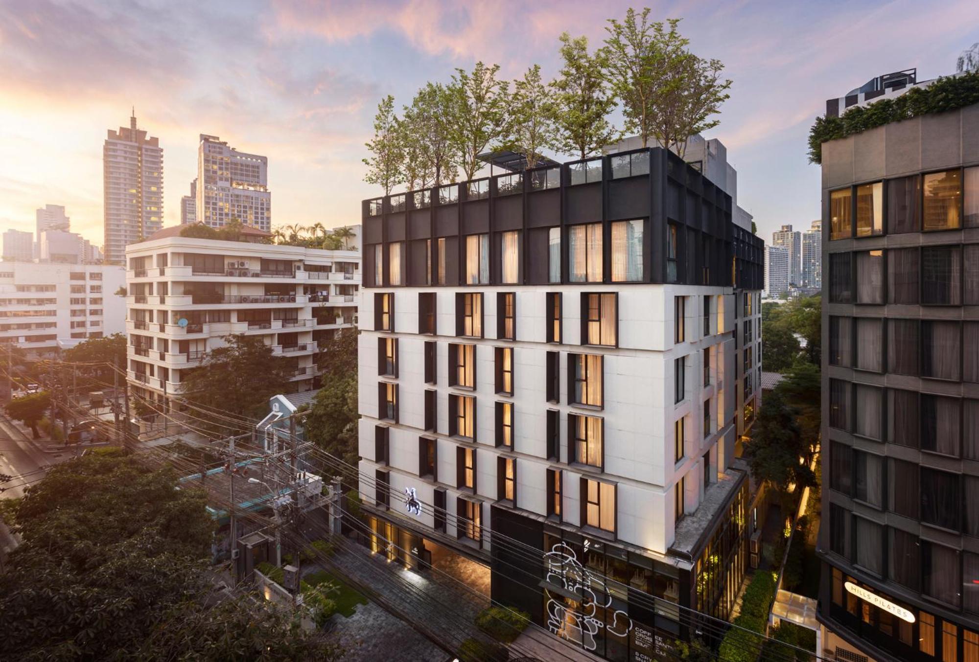 Walton Suites Sukhumvit 曼谷 外观 照片