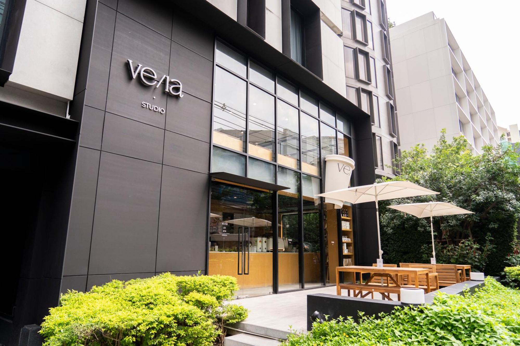 Walton Suites Sukhumvit 曼谷 外观 照片