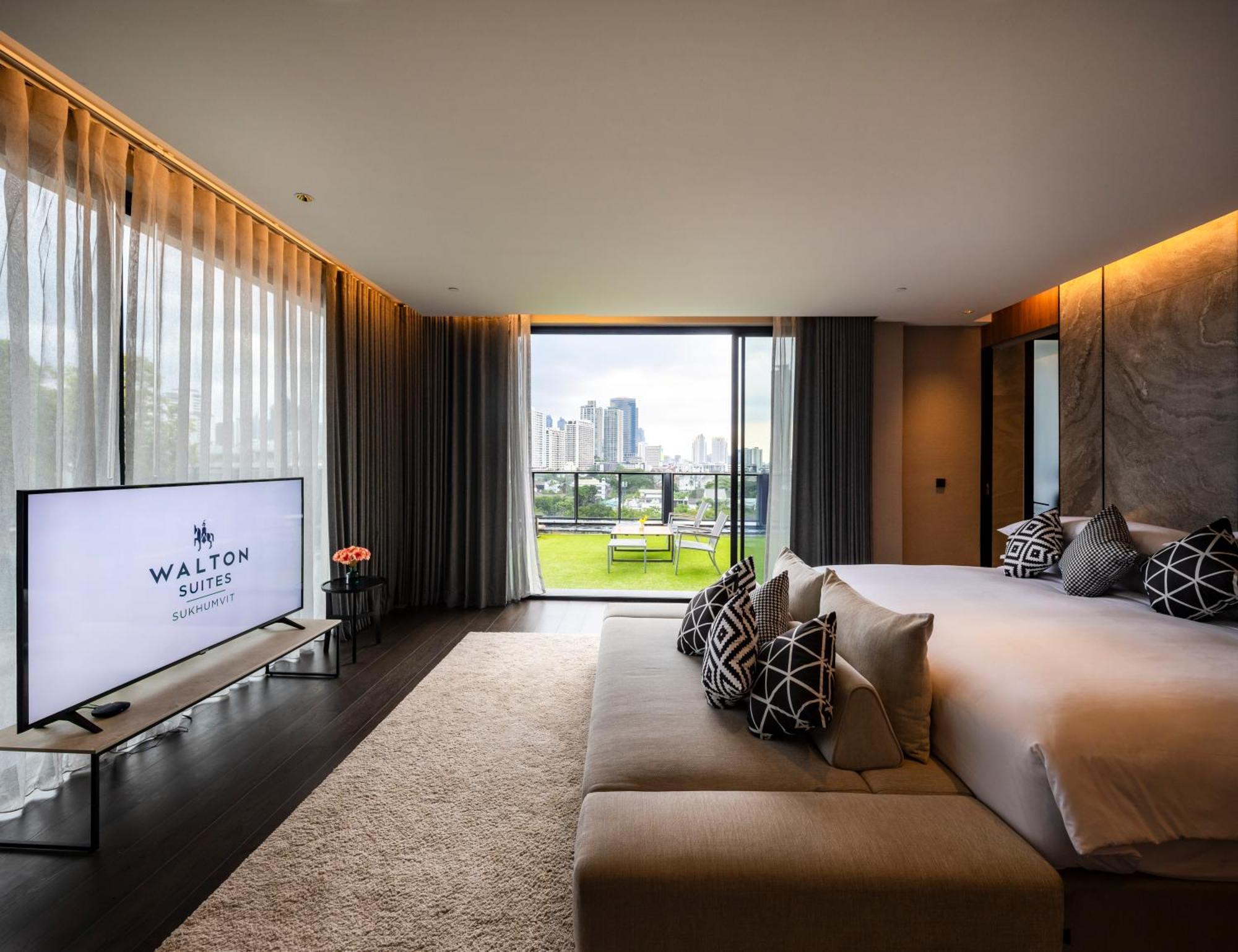 Walton Suites Sukhumvit 曼谷 外观 照片