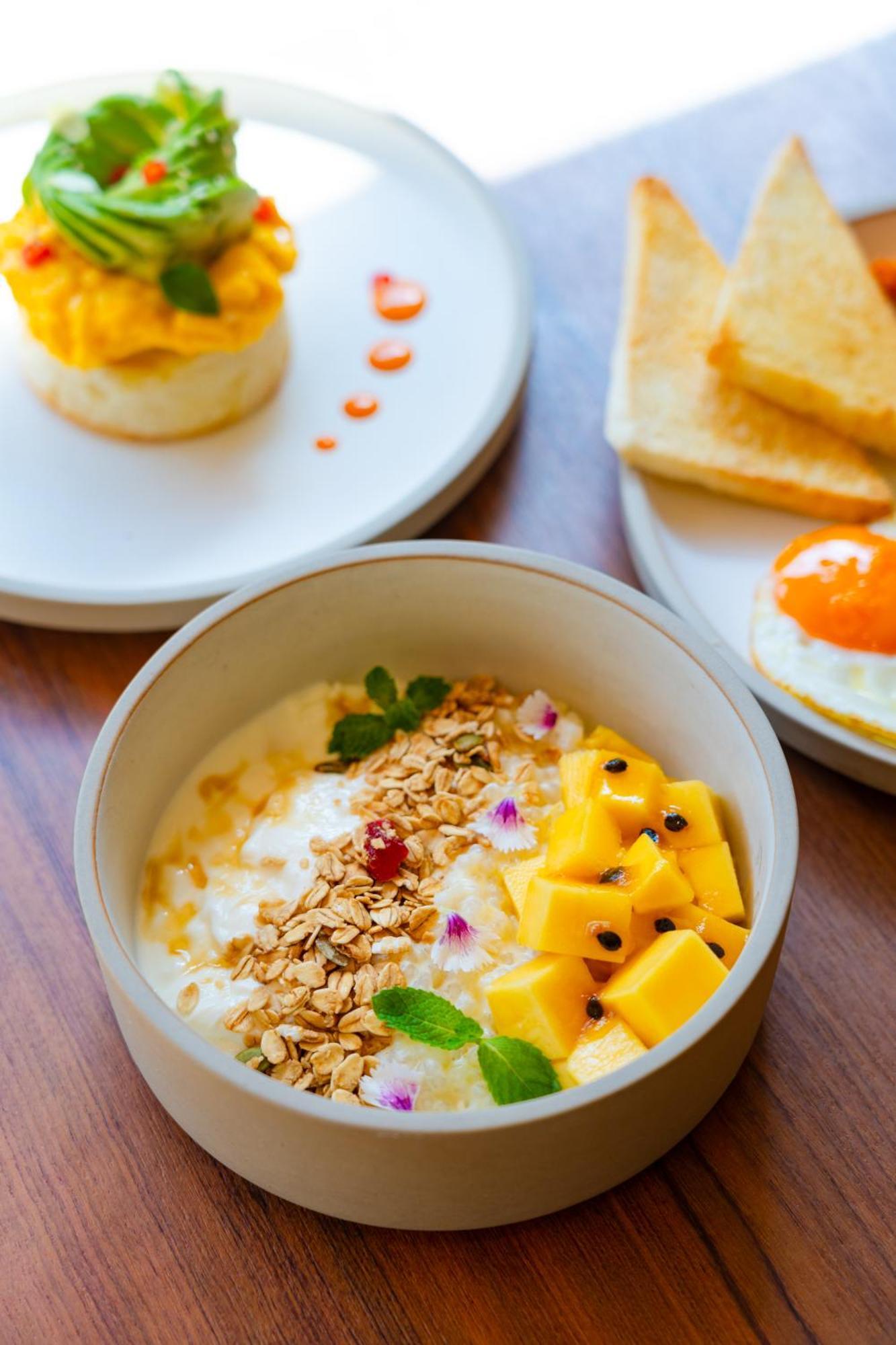 Walton Suites Sukhumvit 曼谷 外观 照片