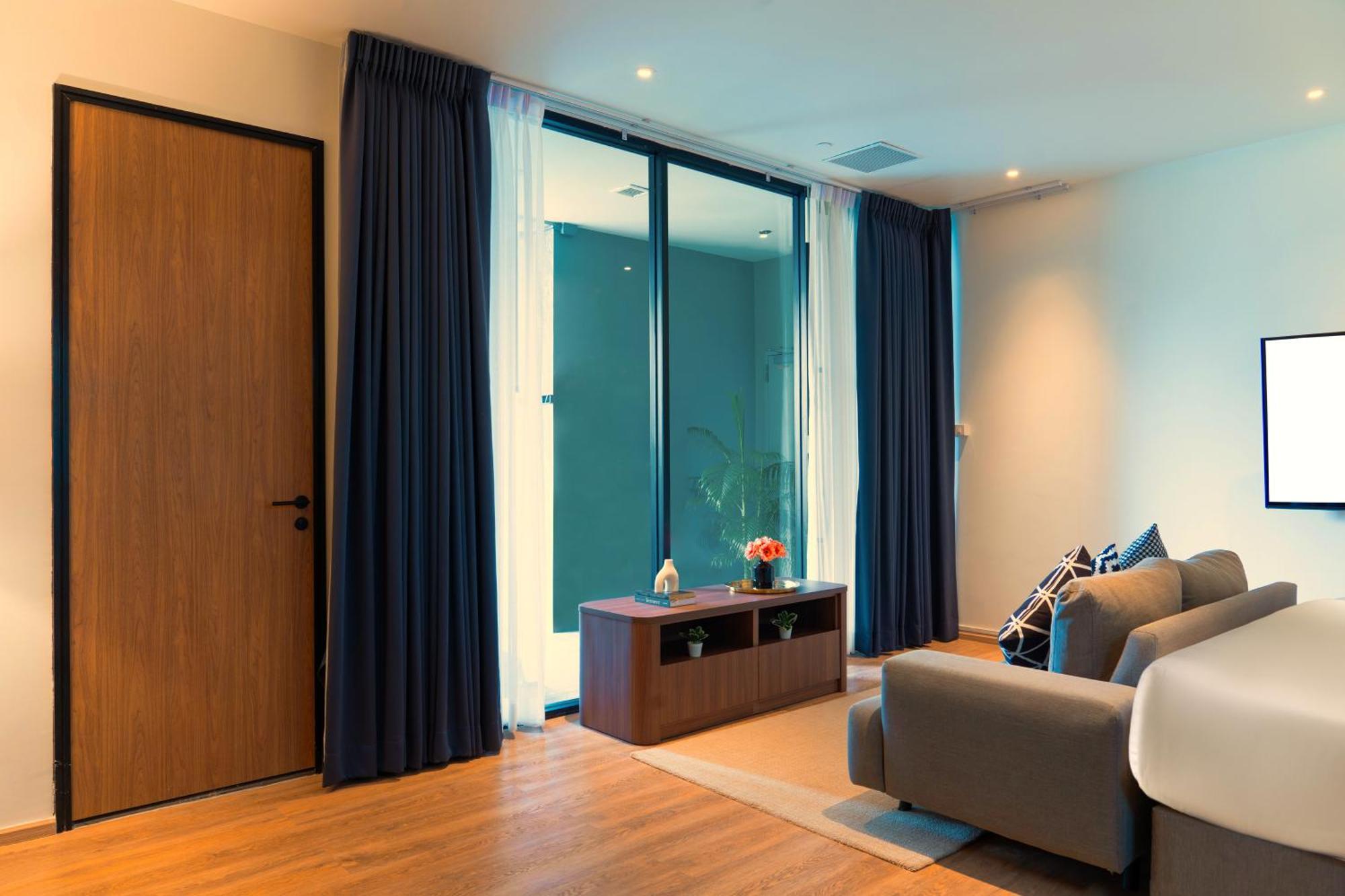 Walton Suites Sukhumvit 曼谷 外观 照片